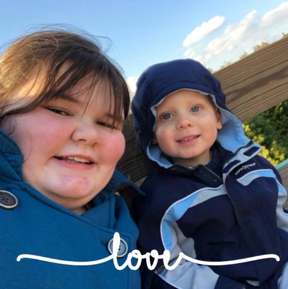 Meet your Posher, Amelia - Picture 1 of 1